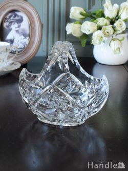 アンティーク雑貨 アンティークバスケット イギリスで見つけたアンティークガラスの雑貨、プレスドグラスのおしゃれな花器型バスケット