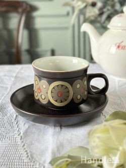 アンティーク雑貨 アンティーク食器 デンビー社(DENBY)のビンテージ食器、ぽってりした形が可愛いカップ&ソーサー