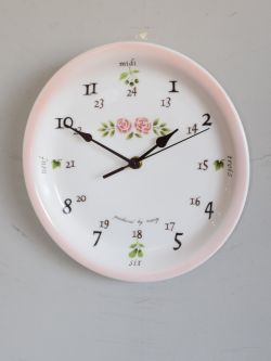 インテリア雑貨 時計 壁掛け ヨーロッパ調のおしゃれなウォールクロック、丸い形の壁掛け時計（ラウンド・STR）