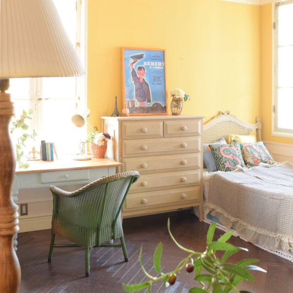 ゆっくりお昼寝したい気分のナチュラルスタイルの寝室