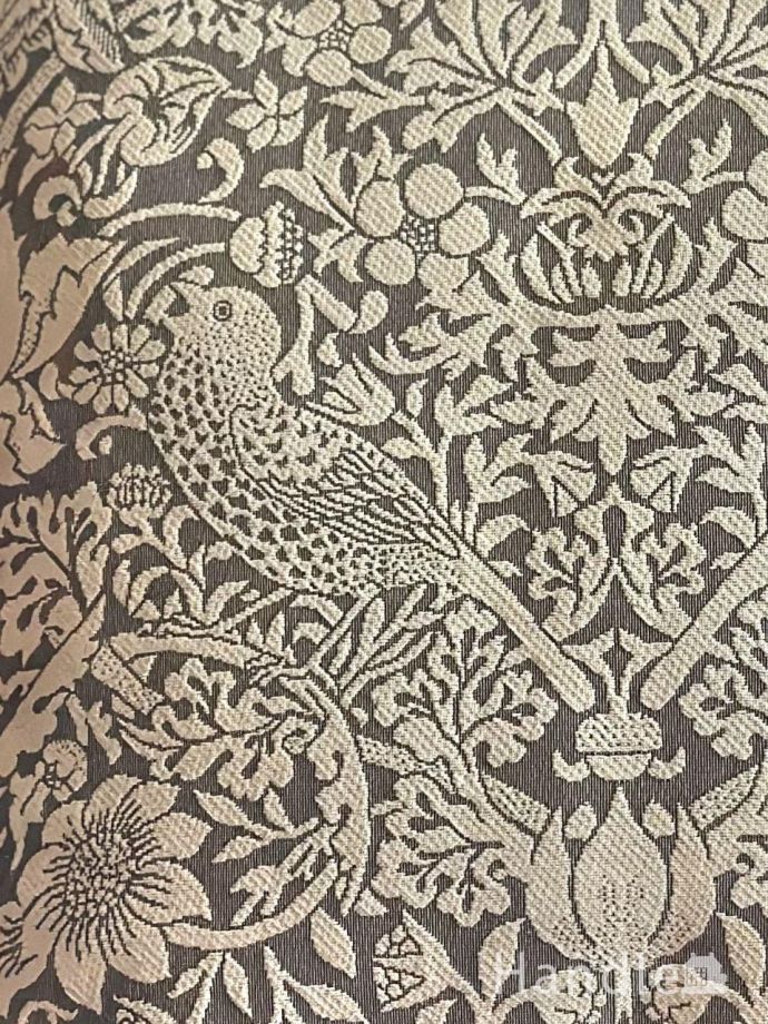 ウィリアムモリス風のデザイン