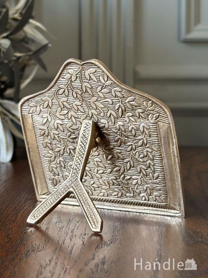 後ろ姿も可愛いインテリア雑貨