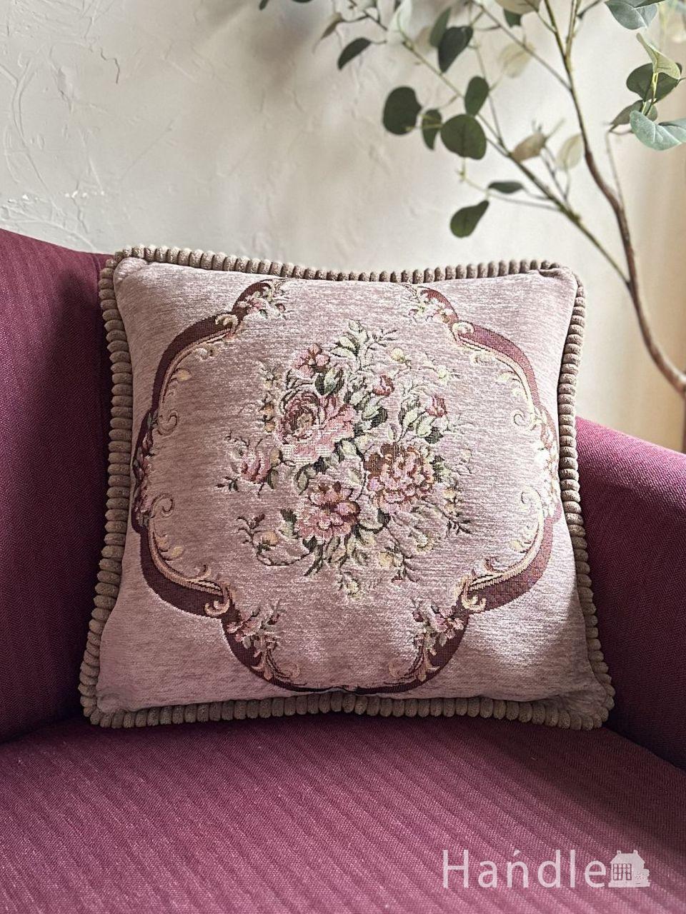 プチポワン調のおしゃれなクッションカバー、花柄の刺繍が華やかなカバー (n20-353)