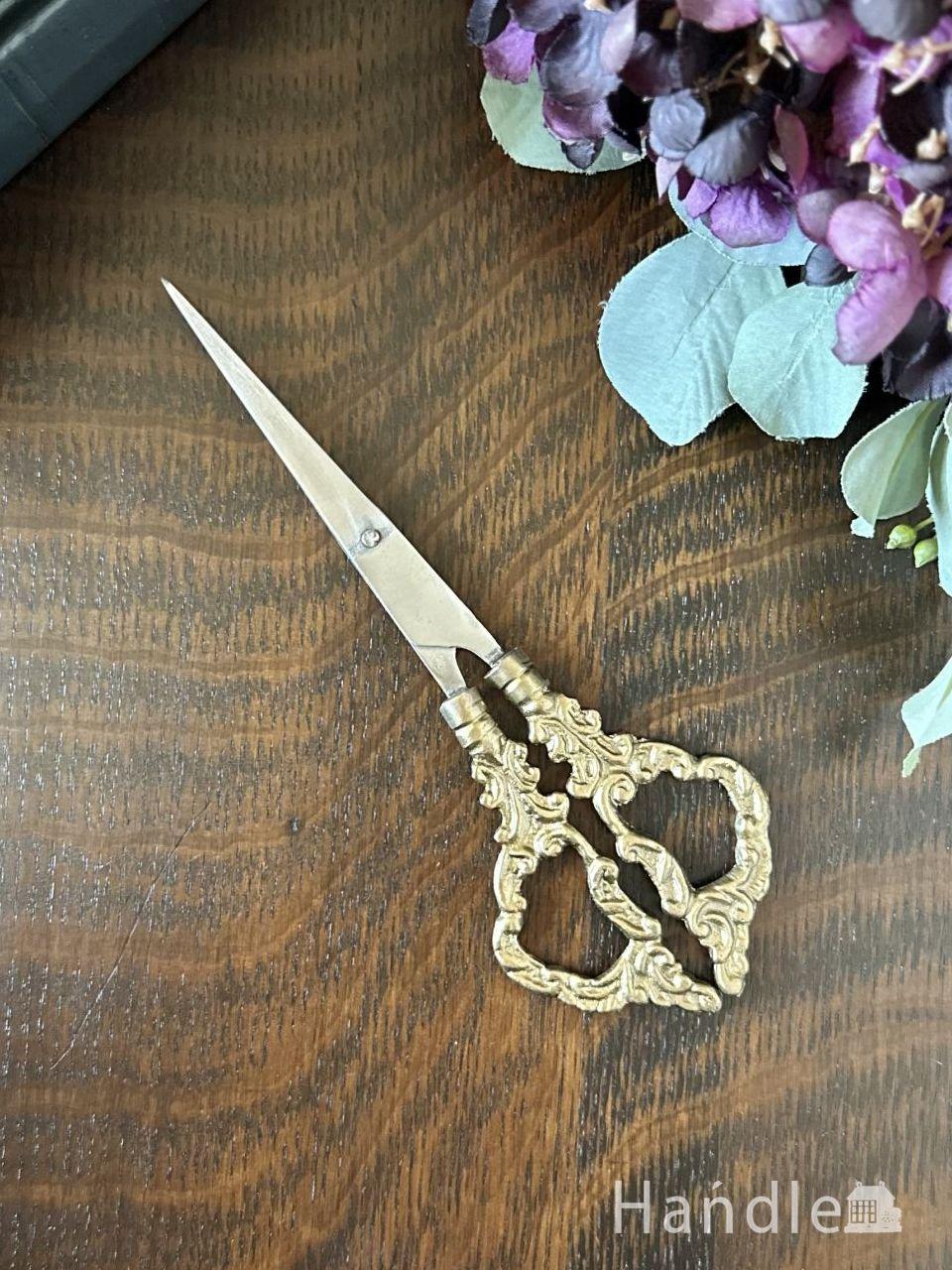 アンティーク調の装飾ハサミ、クラシカルデザインの真鍮シザー(GD) (n20-390)